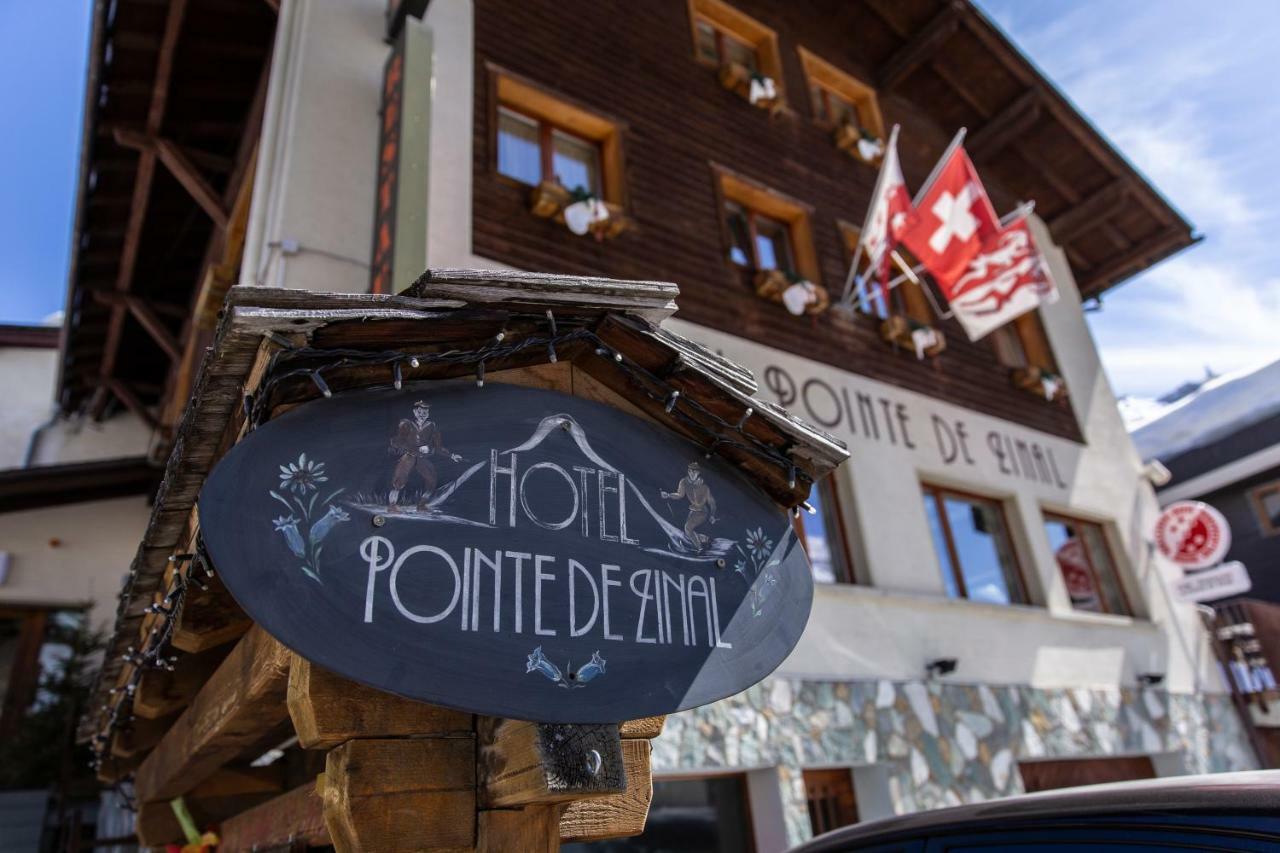 Pointe De Zinal Hotel Eksteriør billede